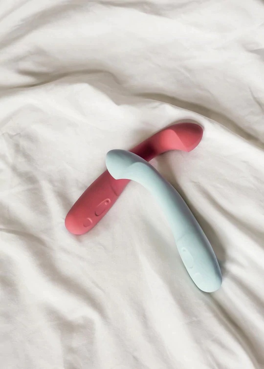 Dame, Arc Clit-Stimulating Vibrator with Curved Handle | 5 Intensity Levels & 5 Patterns | Waterproof Silicone | USB Rechargeable | Dame - VIbrators - The Naughty & Nice District - Adult Sex Toy Store